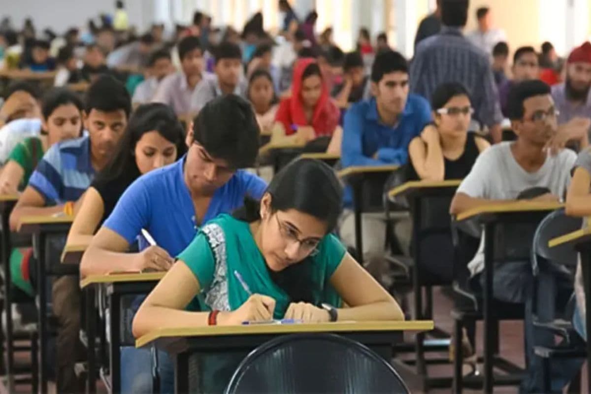 Neet: पटना में 4 मई को 2 से 5 बजे तक होगा नीट का पेपर, 1:30 बजे तक ही मिलेगी एंट्री