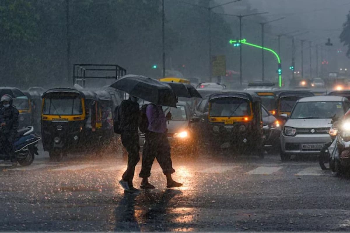Bihar Rain Alert: बिहार के इन 3 जिलों के लोग रहे सावधान, अगले तीन घंटे के दौरान होगी तेज बारिश!