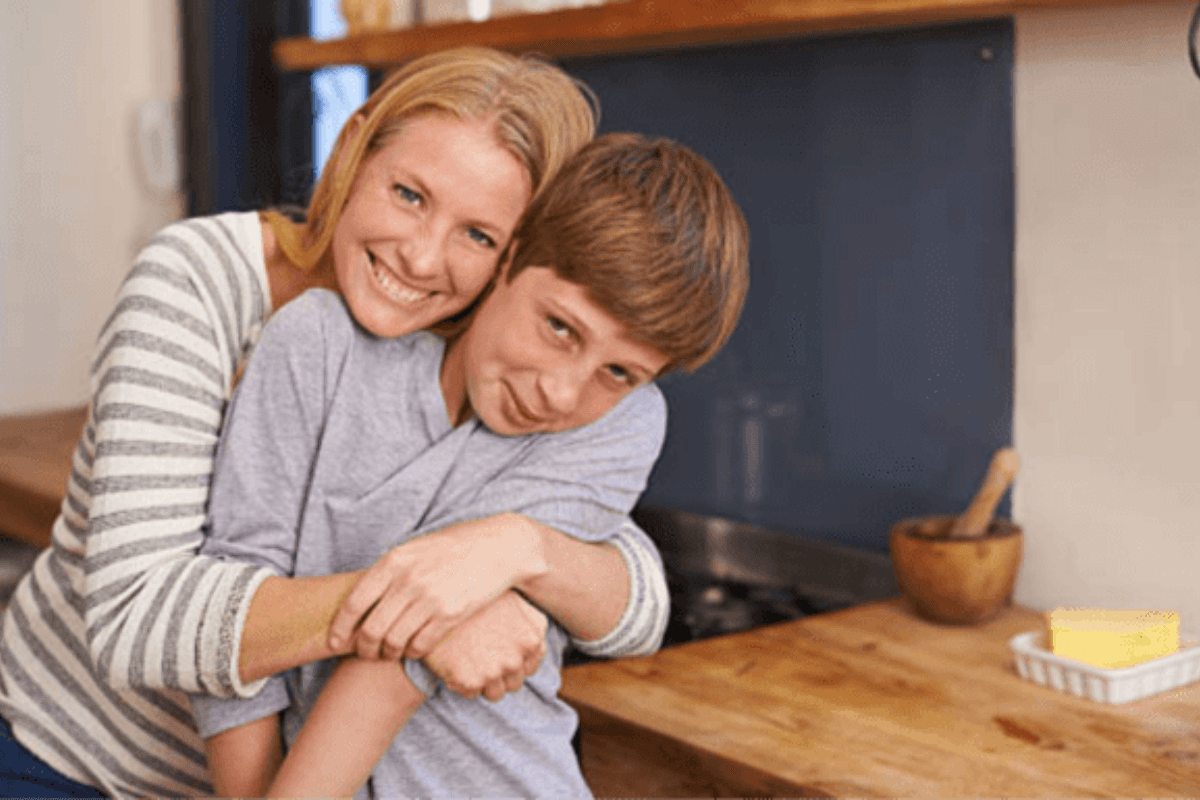 Parenting Tips: बेटे की परवरिश में न करें ये गलतियां, वरना जिंदगीभर होगा पछतावा