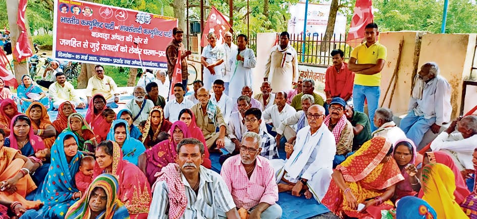 लूट-खसोट का अड्डा बना हुआ है मनरेगा कार्यालय : पूर्व विधायक