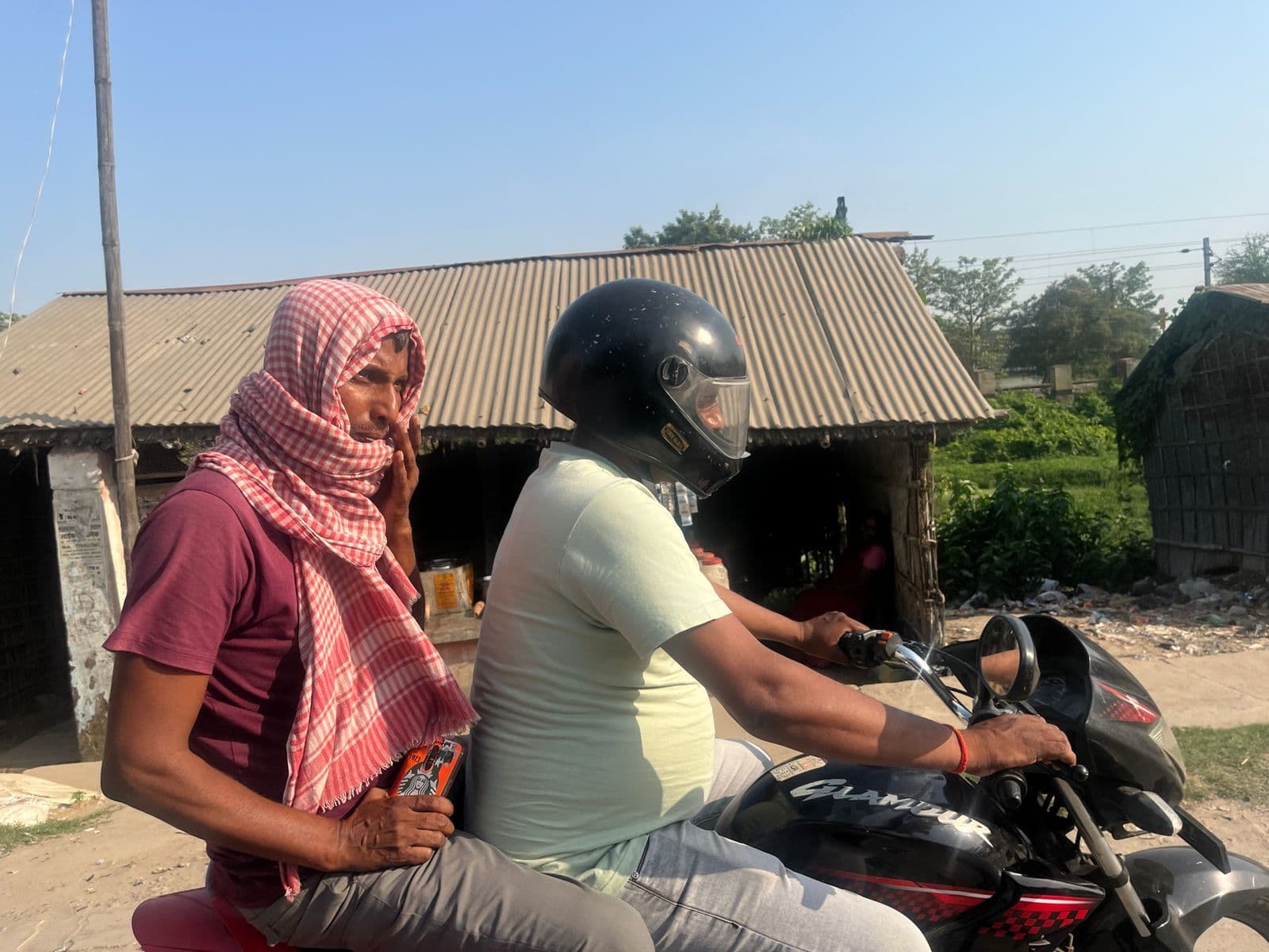 उफ उफ गर्मी… आदमी हो या जानवर सभी का हाल बेहाल
