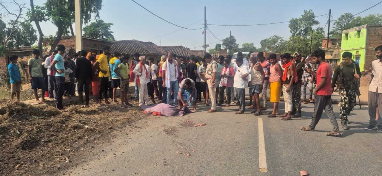 बेलगाम ट्रक ने महिला को रौंदा, मौके पर मौत