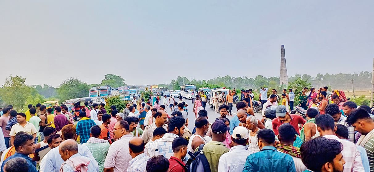 अनियंत्रित कार की चपेट में आने से साइकिल सवार की मौत