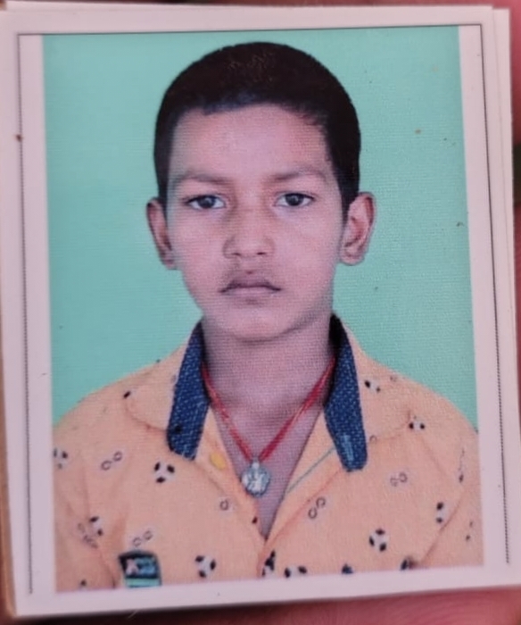 टोटो व ऑटो की टक्कर में 11 वर्षीय बालक की मौत, महिला जख्मी