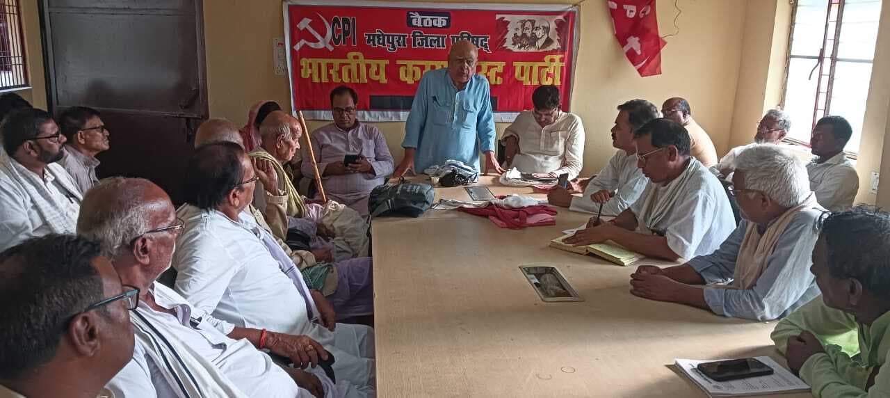 कश्मीर मामले में किसी की भी मध्यस्थता नहीं की जायेगी बर्दाश्त