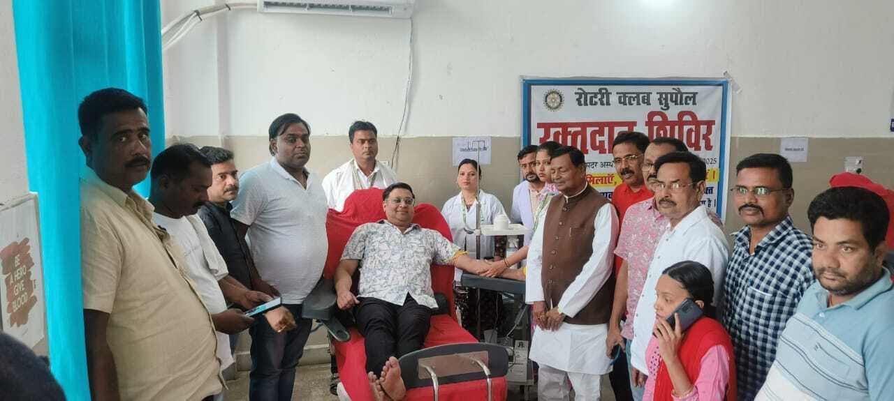 रोटरी क्लब की ओर से आयोजित शिविर में 19 रक्तवीरों ने किया रक्तदान