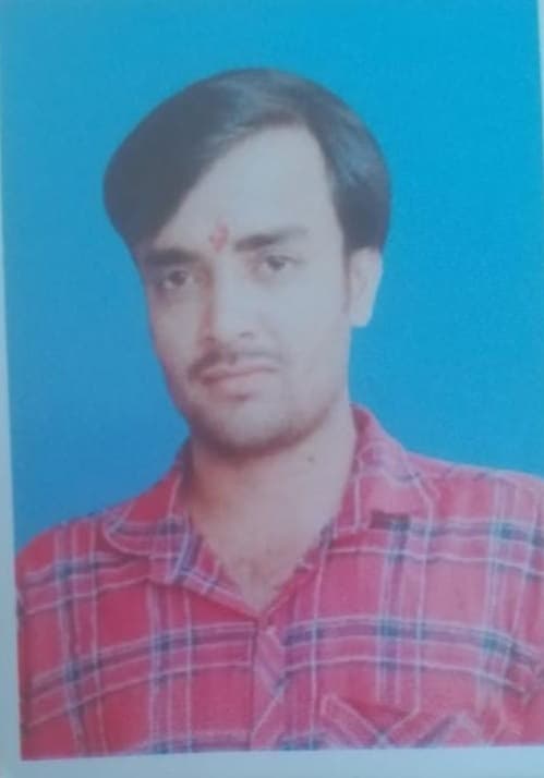 ट्रेन से कटकर नहीं, फेंक देने से युवक की हुई थी मौत, प्राथमिकी