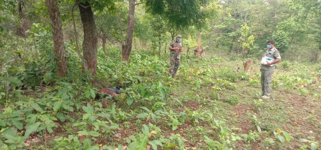 मधुबन जंगल में मिला अधेड़ का शव, छानबीन में जुटी पुलिस