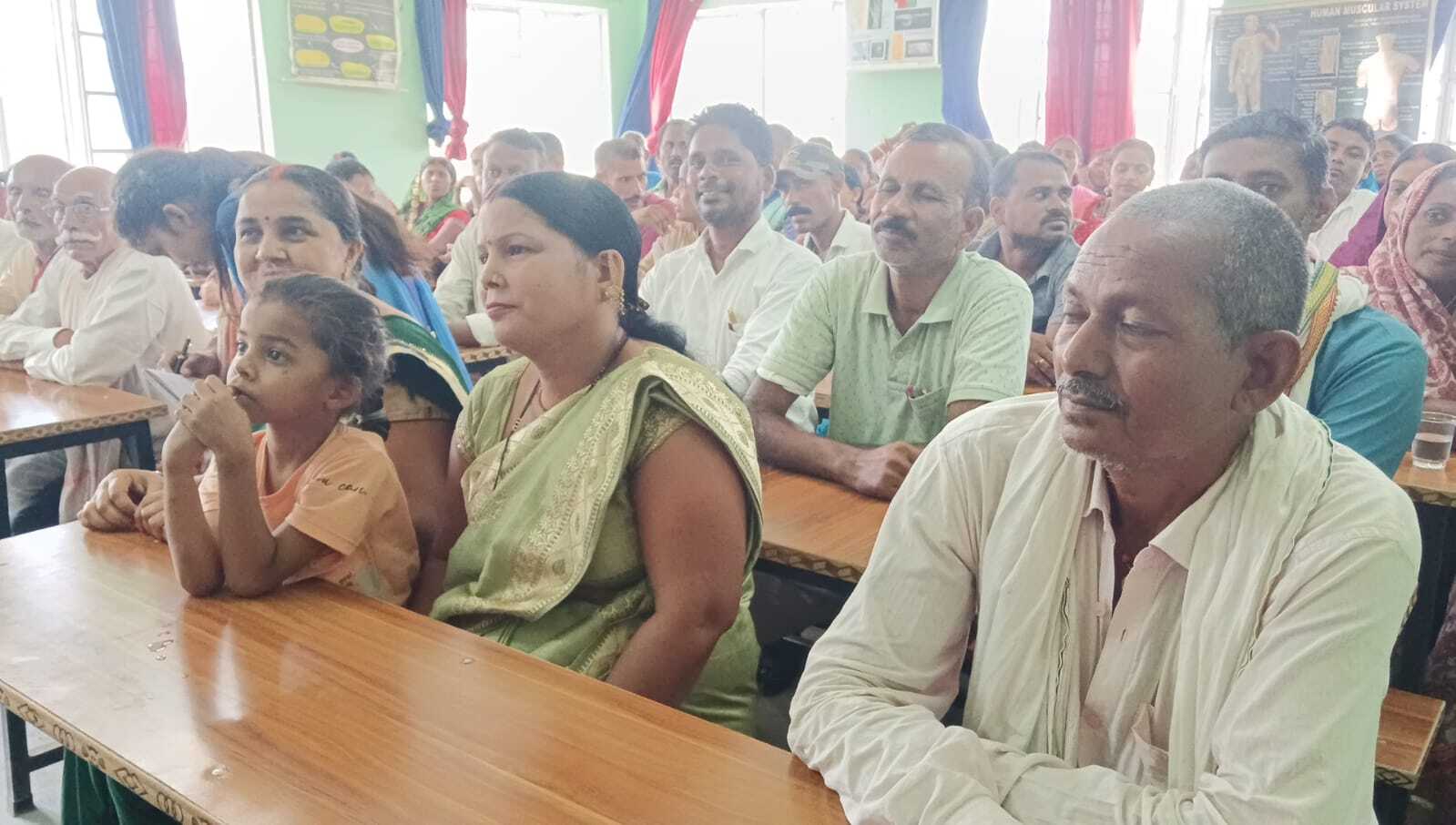 शिक्षक-अभिभावक गोष्ठी में बच्चों के समग्र विकास पर हुई चर्चा
