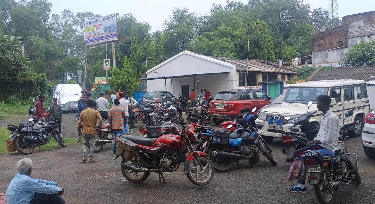 चेकिंग के दौरान डीटीओ ने वाहन चालकों से 70 हजार जुर्माना वसूला