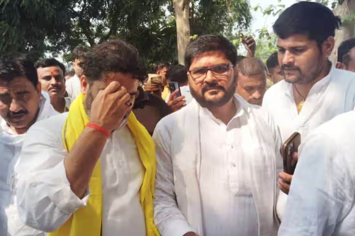 Rohtas News: जन सुराज नेता मेलू मिश्रा गिरफ्तार, जानिए क्या है पूरा मामला? Rohtas News: जन सुराज नेता मेलू मिश्रा गिरफ्तार, जानिए क्या है पूरा मामला?