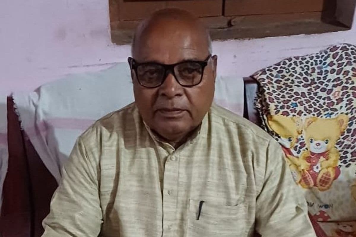 जमीनी विवाद ने ली रिटायर्ड सैनिक की जान, कहासुनी के बाद पीट-पीटकर उतारा मौत के घाट जमीनी विवाद ने ली रिटायर्ड सैनिक की जान, कहासुनी के बाद पीट-पीटकर उतारा मौत के घाट