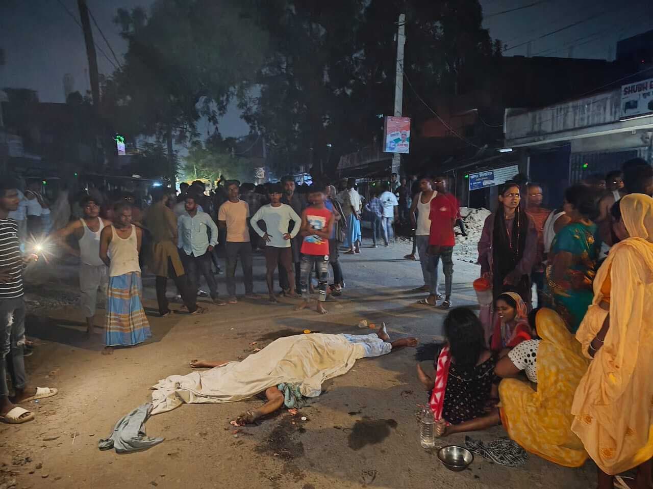 Gaya News : मानपुर में हाइवा की चपेट में आने से एक व्यक्ति की मौत