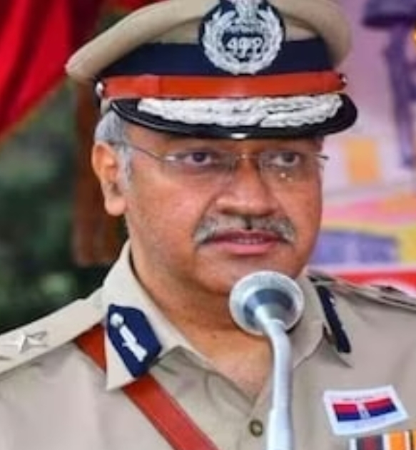 पकरिया के सीमांत कुमार सिंह बने बंगलुरू के पुलिस कमिश्नर