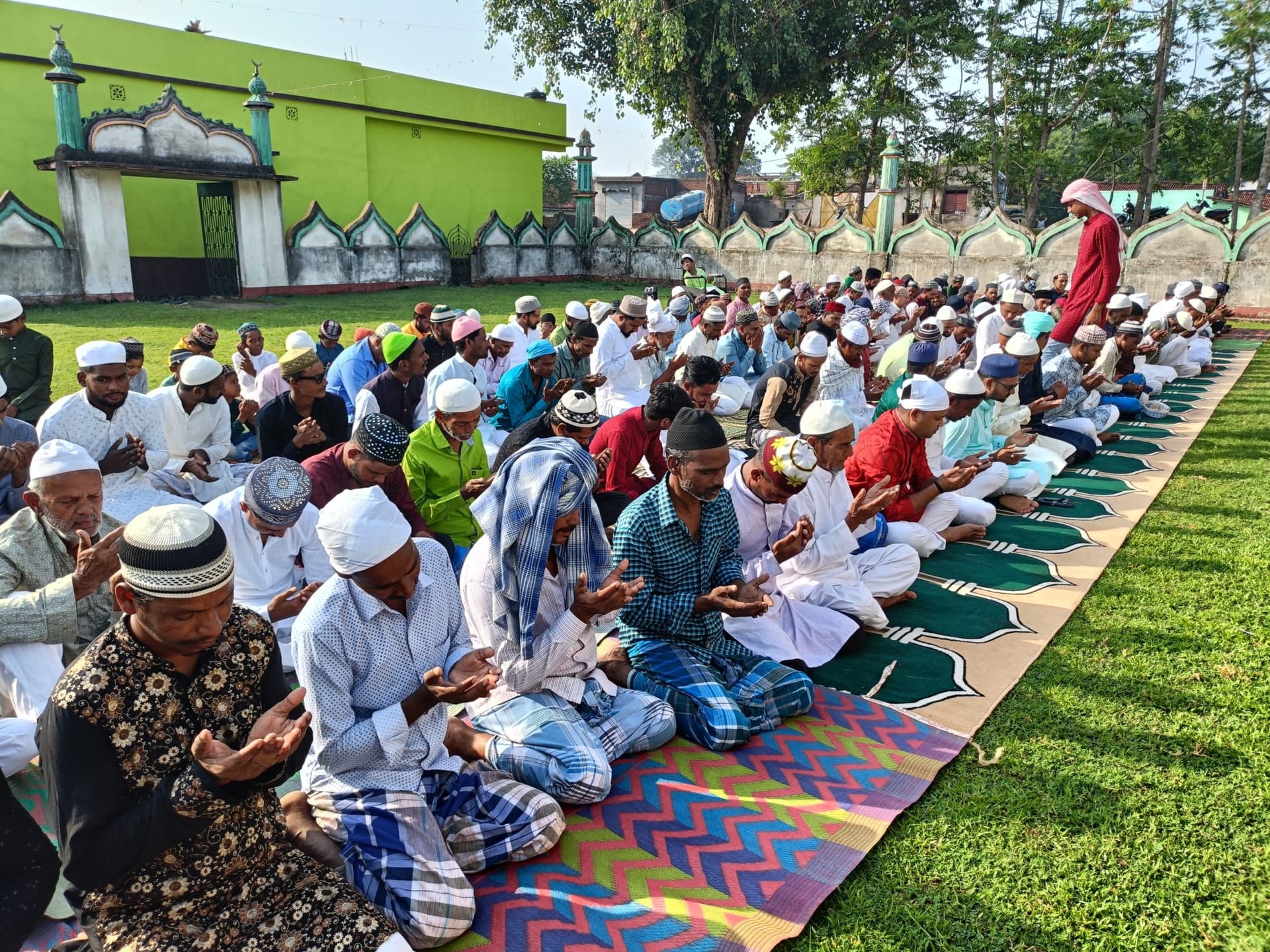 बकरीद पर्व पर दिया गया भाईचारे का पैगाम