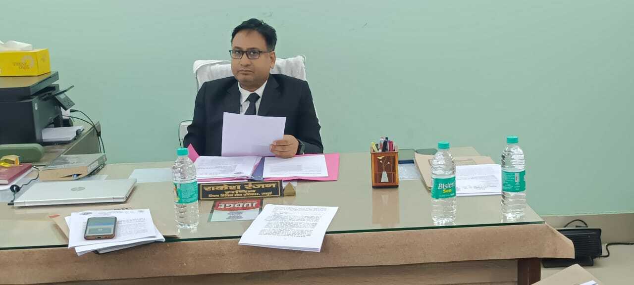 किन्नर समुदाय के कल्याण के लिए योजनाओं पर की गयी चर्चा