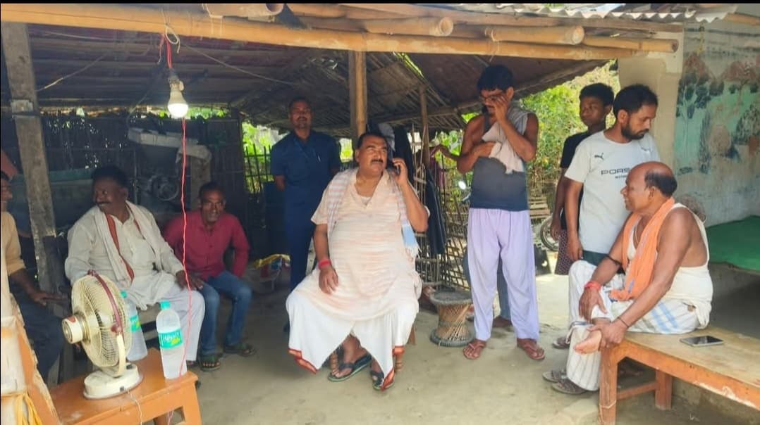 मंत्री ने मृतक के परिजनों को दी सांत्वना