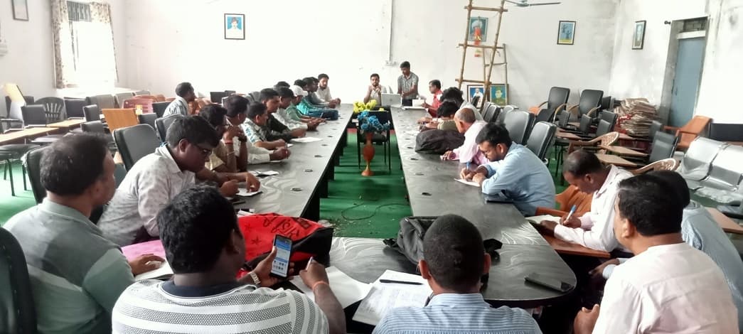 योजनाओं के क्रियान्वयन में लापरवाही बर्दाश्त नहीं : बीडीओ