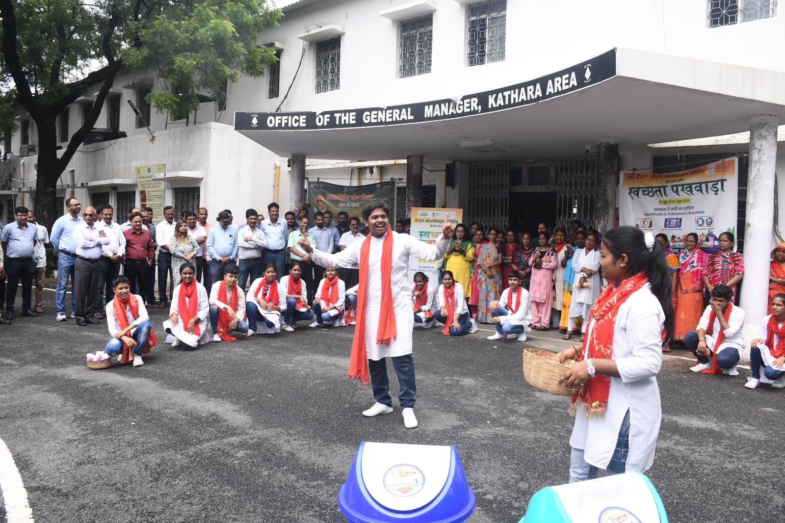 Bokaro News : छात्र-छात्राओं ने बताया स्वच्छता का महत्व