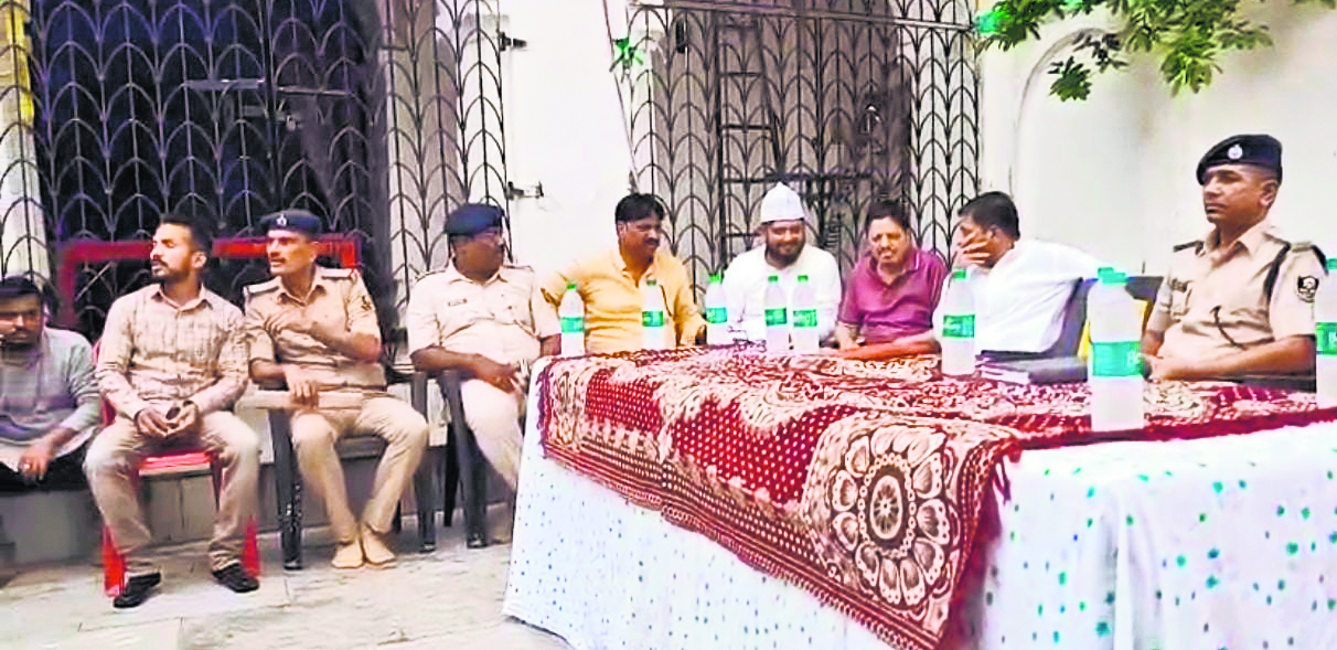 Gaya News : हुड़दंग मचाने वालों व असामाजिक तत्वों पर रहेगी नजर : एसडीओ