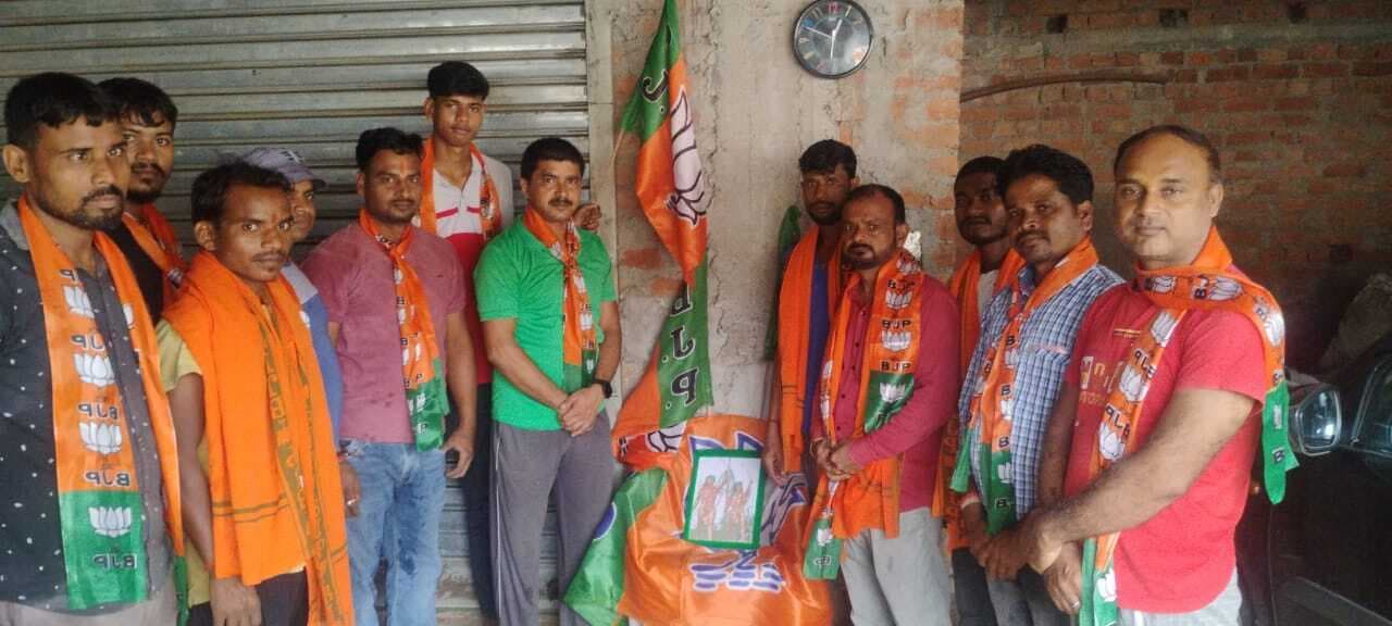 हूल दिवस पर वीर शहीदों को दी श्रद्धांजलि