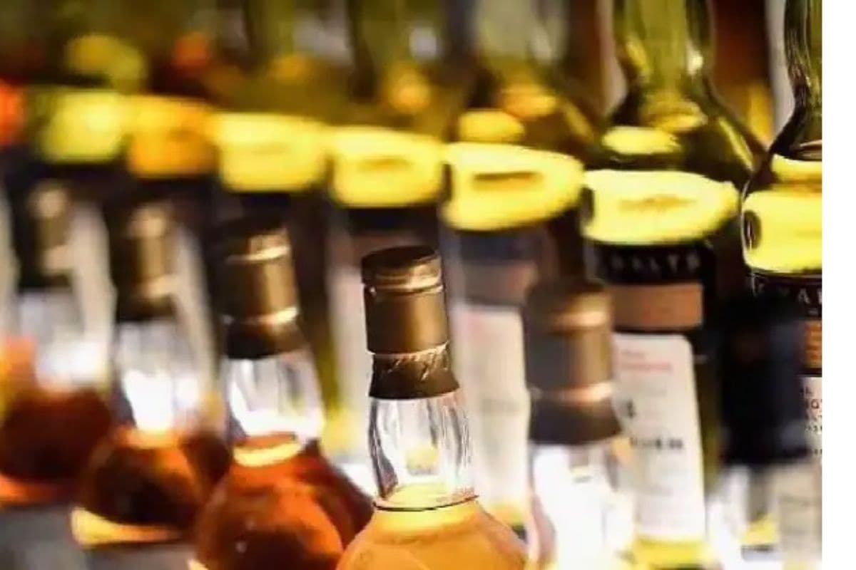 भागलपुर में शराब लदे स्कॉर्पियो के साथ तस्कर गिरफ्तार, झारखंड से बिहार लाई गई थी खेप