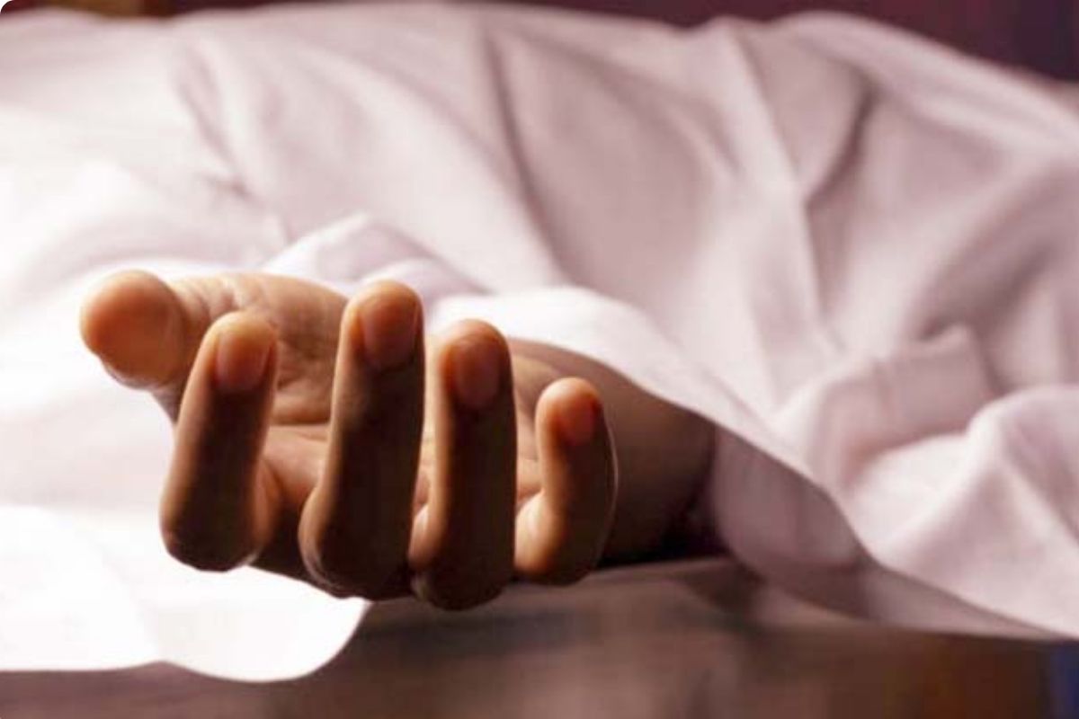 Bihar News: सऊदी अरब में मजदूर की हुई मौत, 28 दिन बाद घर पहुंचा शव तो मां ने भी तोड़ दिया दम