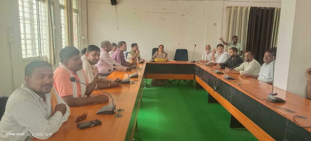 उर्वरक निगरानी समिति की बैठक, उचित मूल्य पर उर्वरक की बिक्री एवं कालाबजारी से संबंधित विषयों पर पर चर्चा
