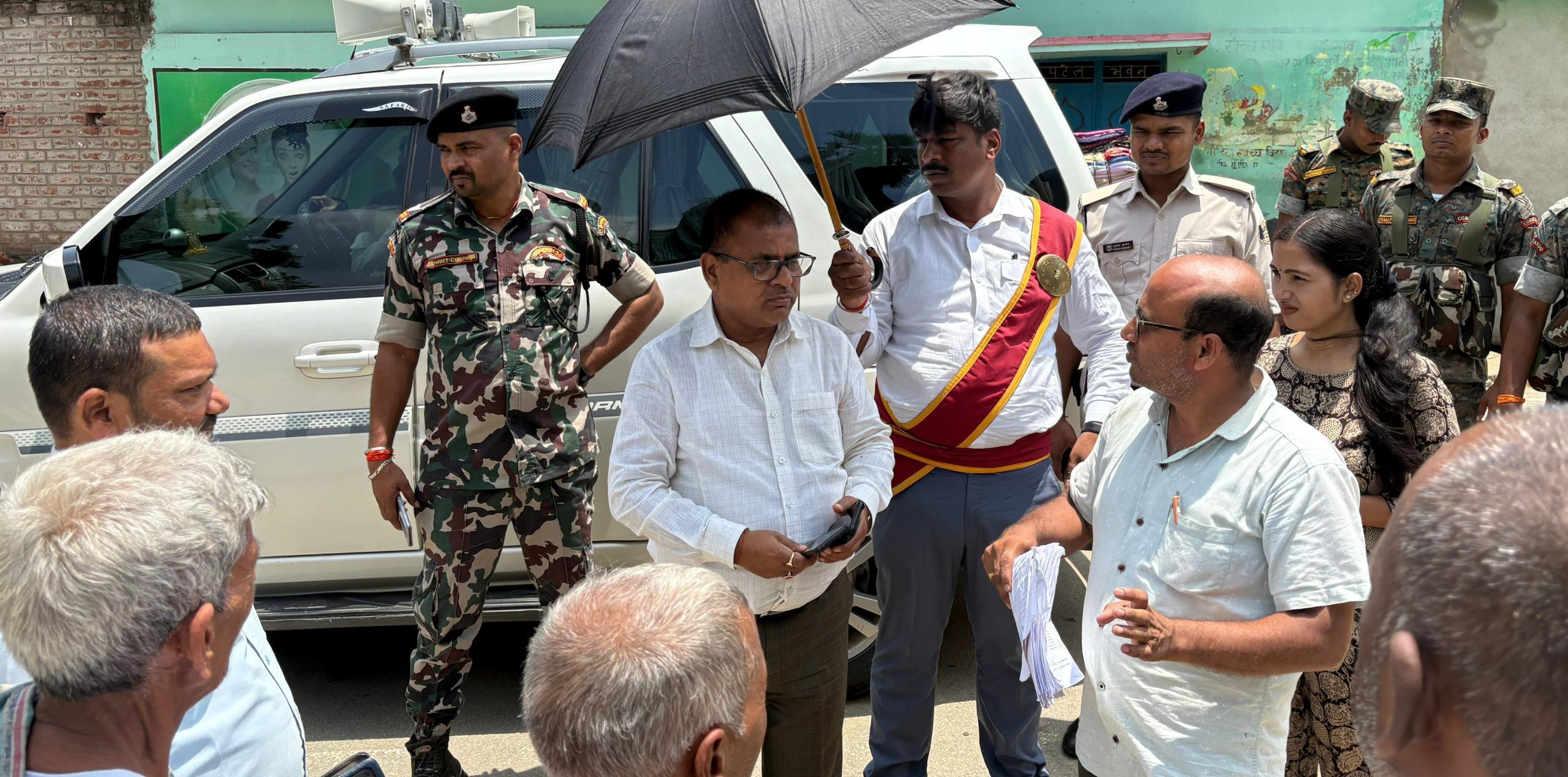 अपने अधिकारों के प्रति सजग रहें मतदाता : डीएम