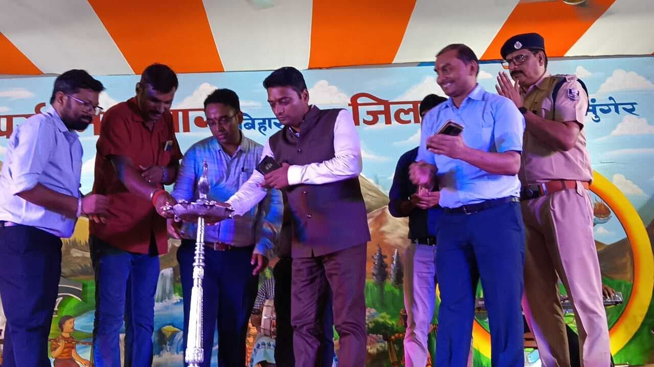 नहीं खाइव खोवा मेवा न ही मिश्री मलाई…गीत पर झूमे कांवरिया