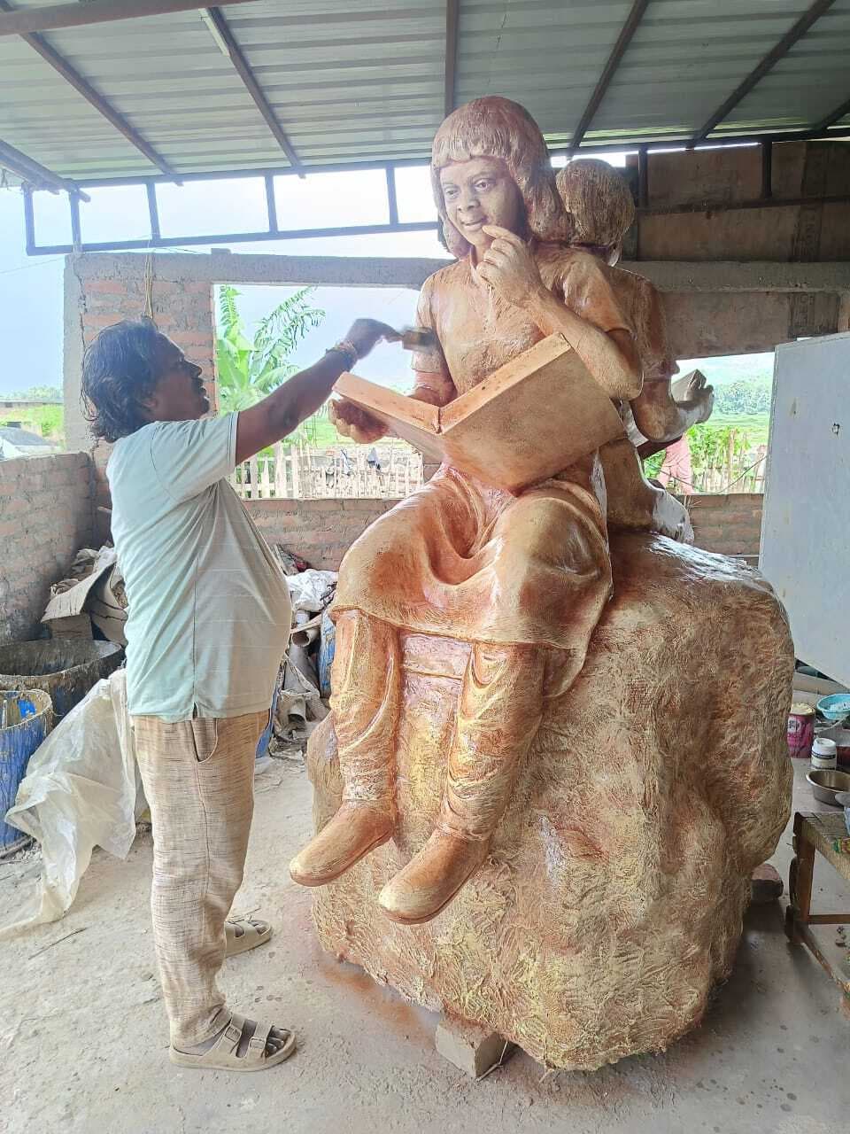 पटना में साहिबगंज के कलाकार अमृत प्रकाश की लगी दो कलाकृतियां