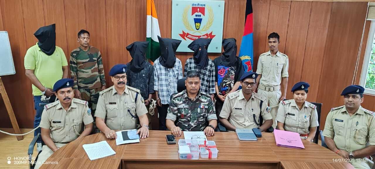 लूटपाट मामले में पिकअप वैन का चालक समेत चार आरोपी गिरफ्तार
