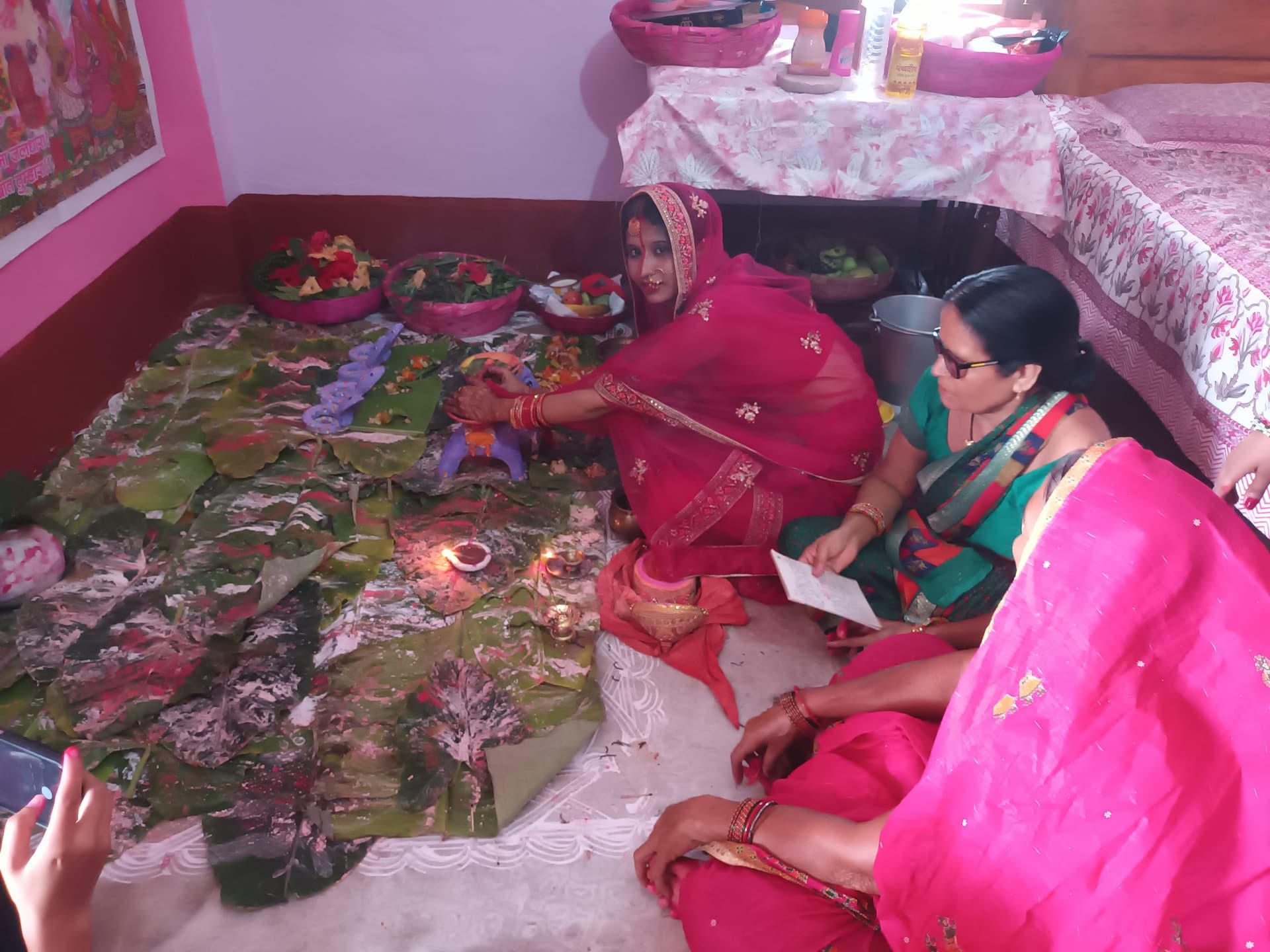 पति की दीर्घायु के लिए माता गौरी और भोलेनाथ की होती है पूजा
