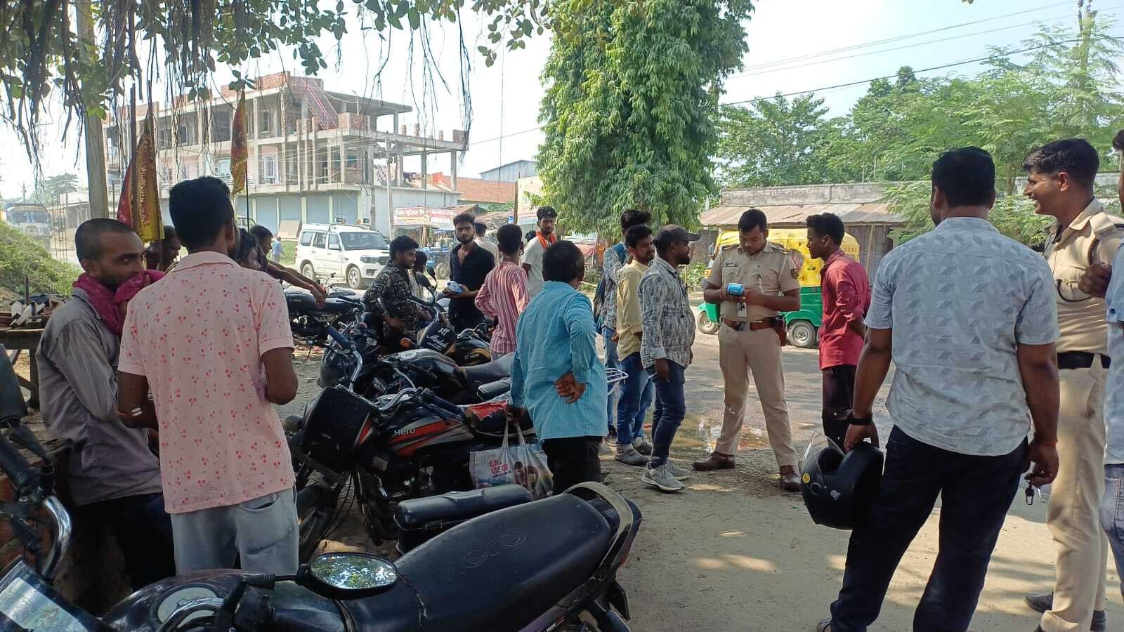 विशेष वाहन जांच अभियान, नियम उल्लंघन करने वालों से वसूला गया जुर्माना