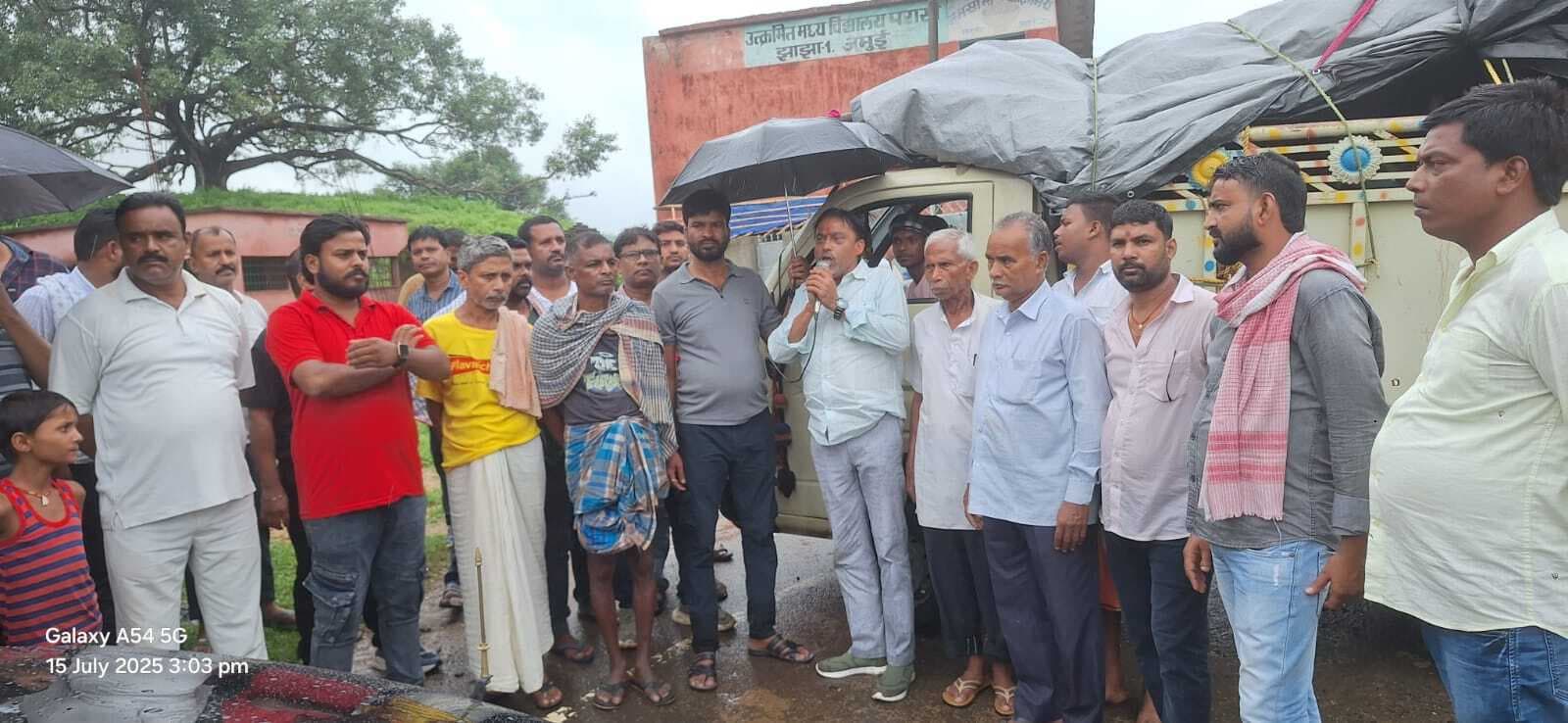 पुरानी बाजार पार्क के पास लगायी जायेगी पूर्व विधायक की प्रतिमा
