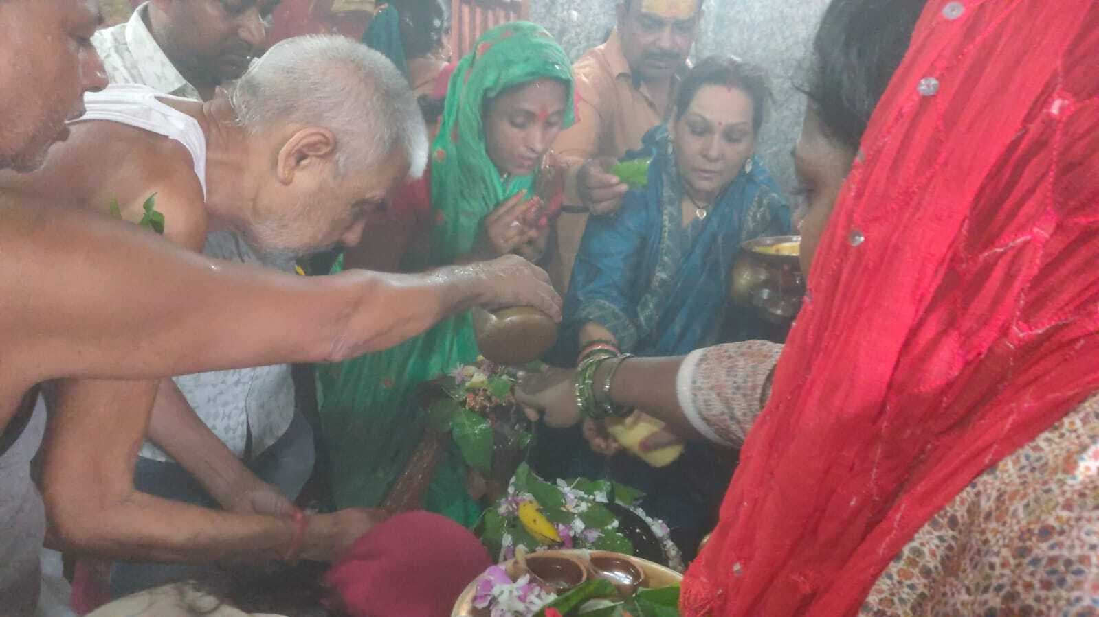भगवान आशुतोष से मांगा मंगल वरदान