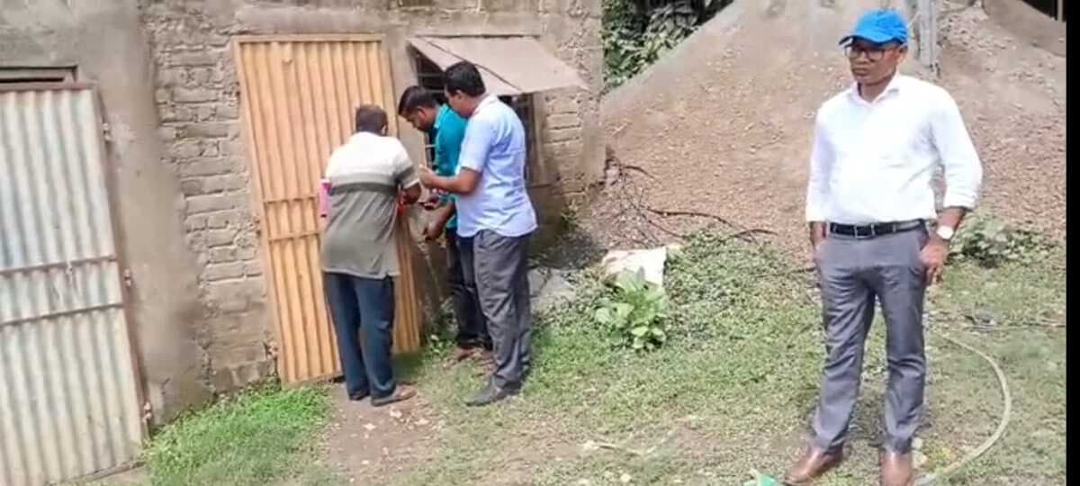 बोहा में बिना सीटीओ के संचालित दो क्रशर को एसडीओ ने किया सील