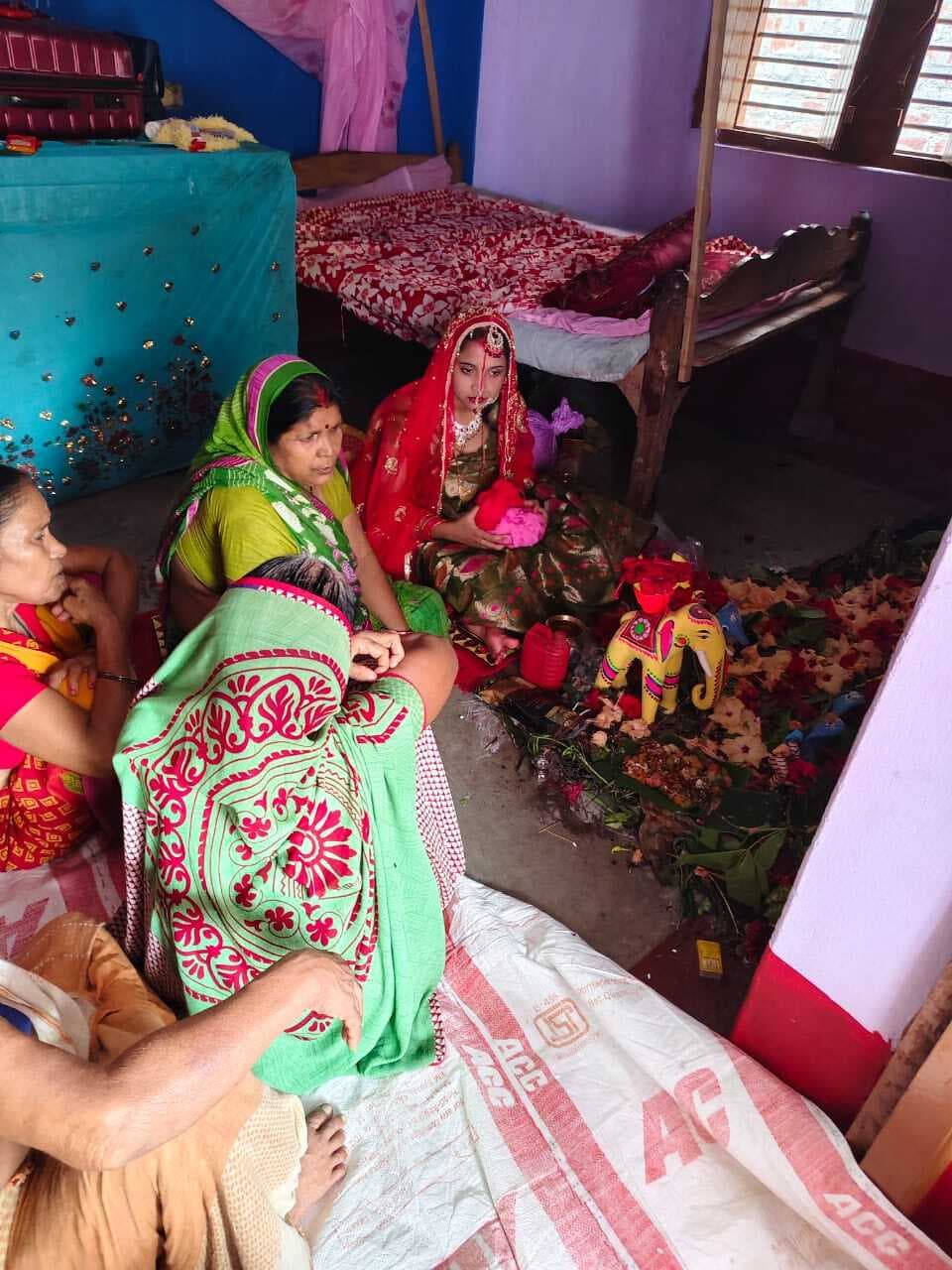 नव विवाहिता के जीवन की सबसे कठिन व्रत मधुश्रवाणी, टेमी का रस्म आज