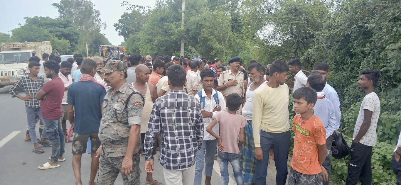 पिकअप ने बाइक सवार को रौंदा, मौत