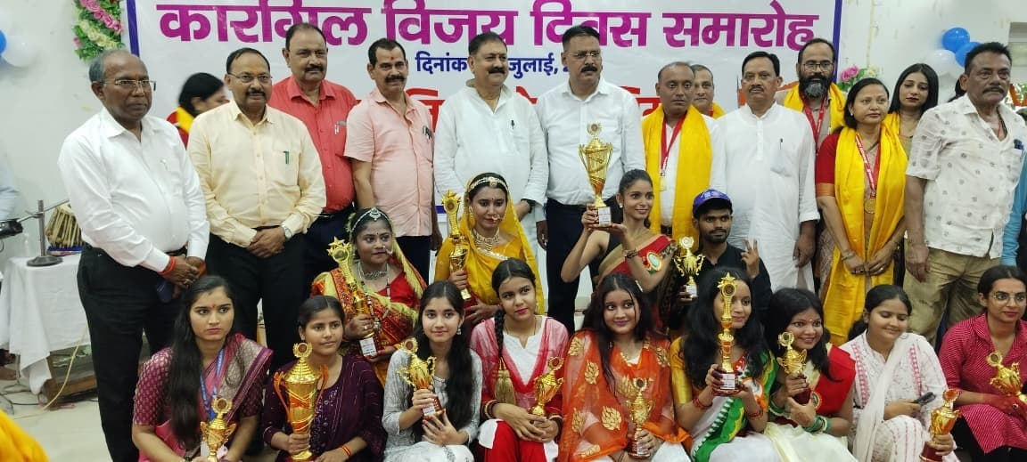 राष्ट्रसेवा के प्रति प्रतिबद्ध हैं स्वयंसेवक : प्रो एसपी शाही