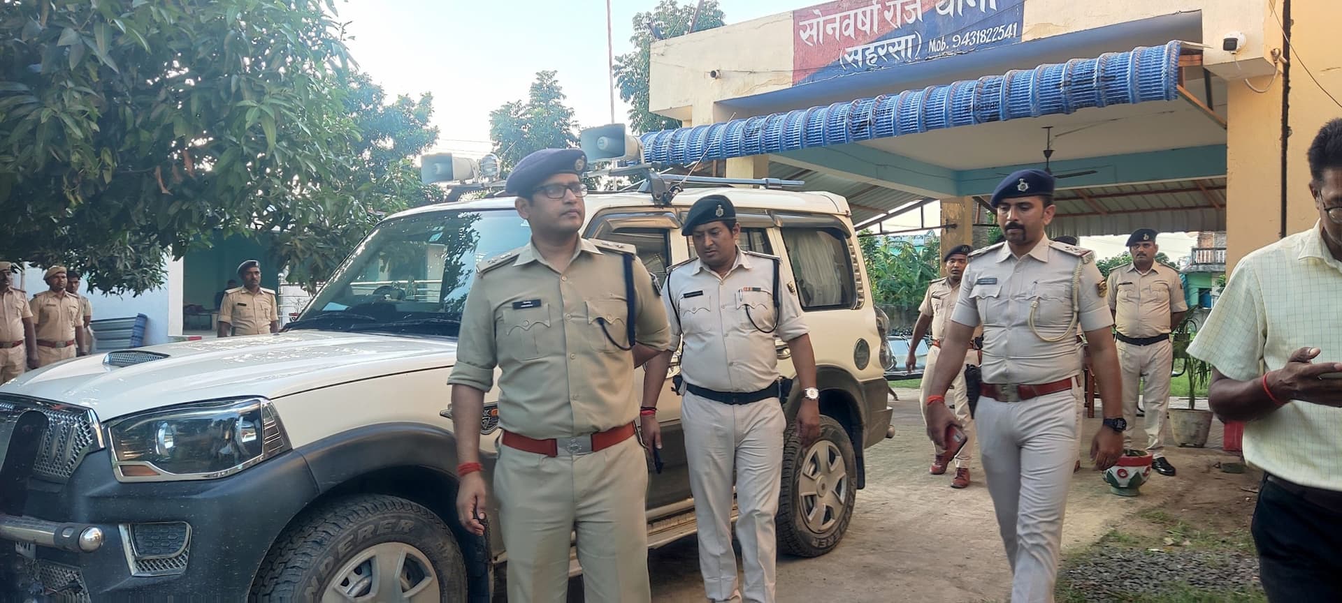 एसपी ने किया थाने का औचक निरीक्षण