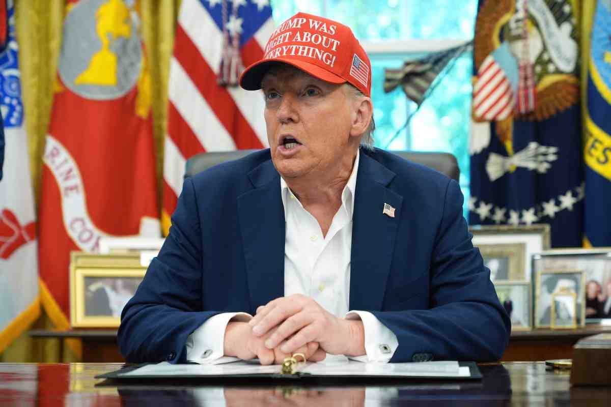 Trump Tariffs : कोर्ट से झटका लगने के बाद तिलमिलाए डोनाल्ड ट्रंप, कहा– टैरिफ अब भी लागू