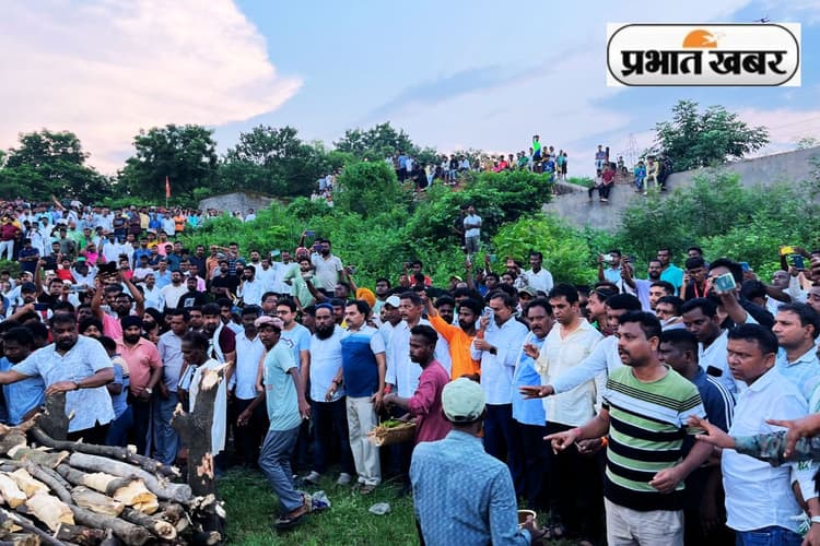 शिक्षा मंत्री रामदास सोरेन पंचतत्व में विलीन, जमशेदपुर के घोड़ाबांधा में 5:30 बजे हुआ अंतिम संस्कार