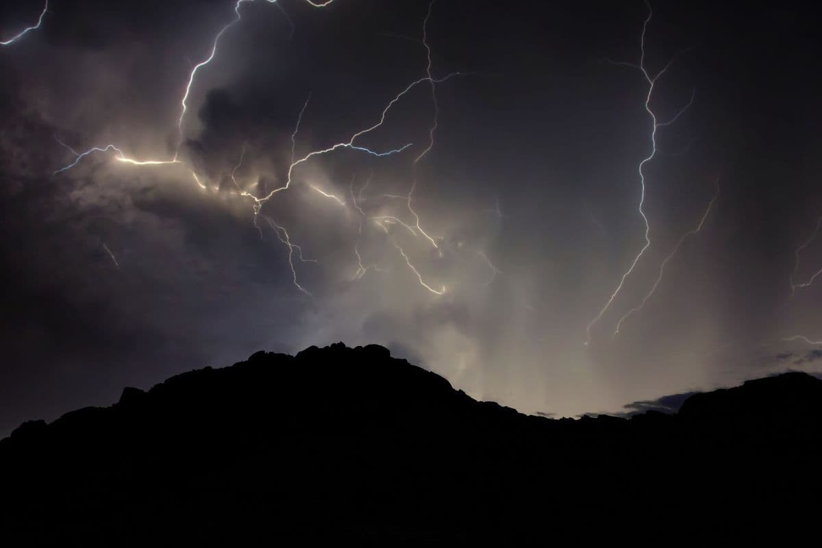 Heavy Rain Warning: रफ्तार में मानसून! अगले 72 घंटे इन राज्यों में आफत की बारिश, गरज-चमक के साथ बौछार