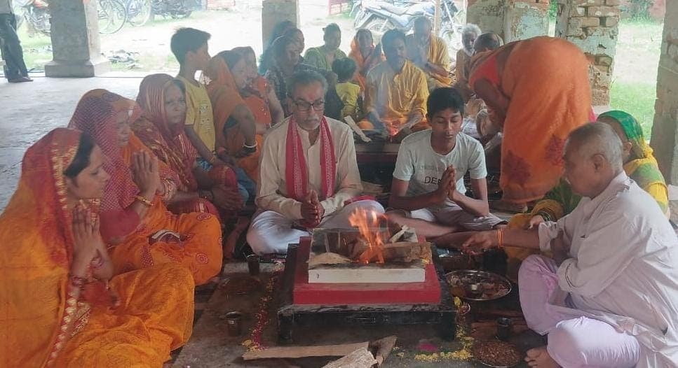 Sitamarhi : जल संकट के निदान को पूजा पाठ व हवन यज्ञ का आयोजन