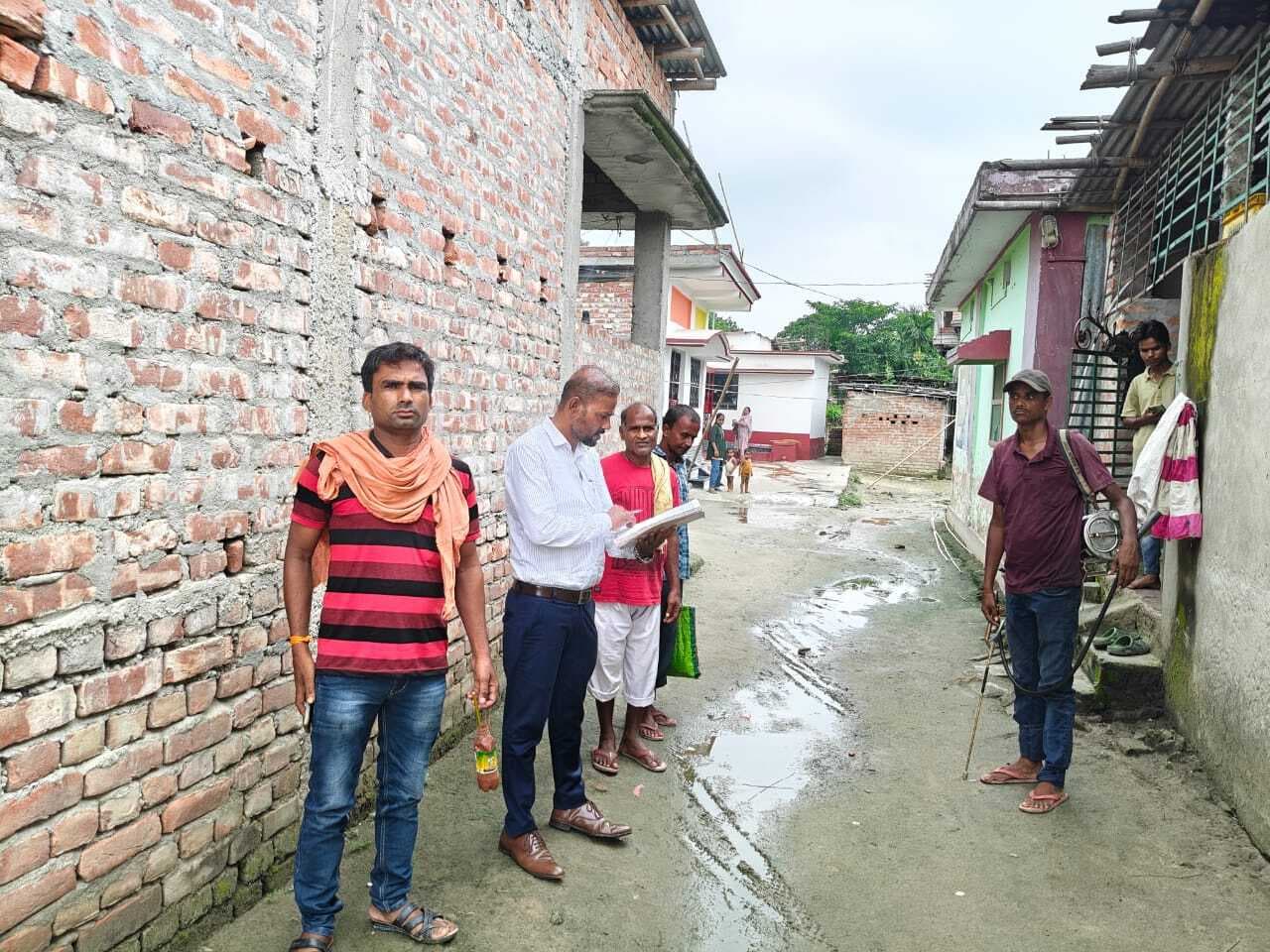 एसपी छिड़काव अभियान का लाभ घर-घर तक पहुंचाना प्राथमिकता