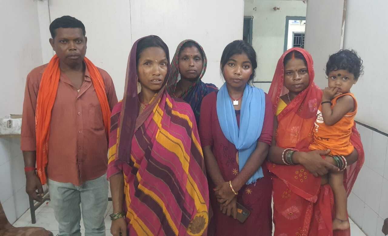 मिट्टी की दीवार ढहने से दूधमुंही पोती की मौत, दादी का टूटा पैर