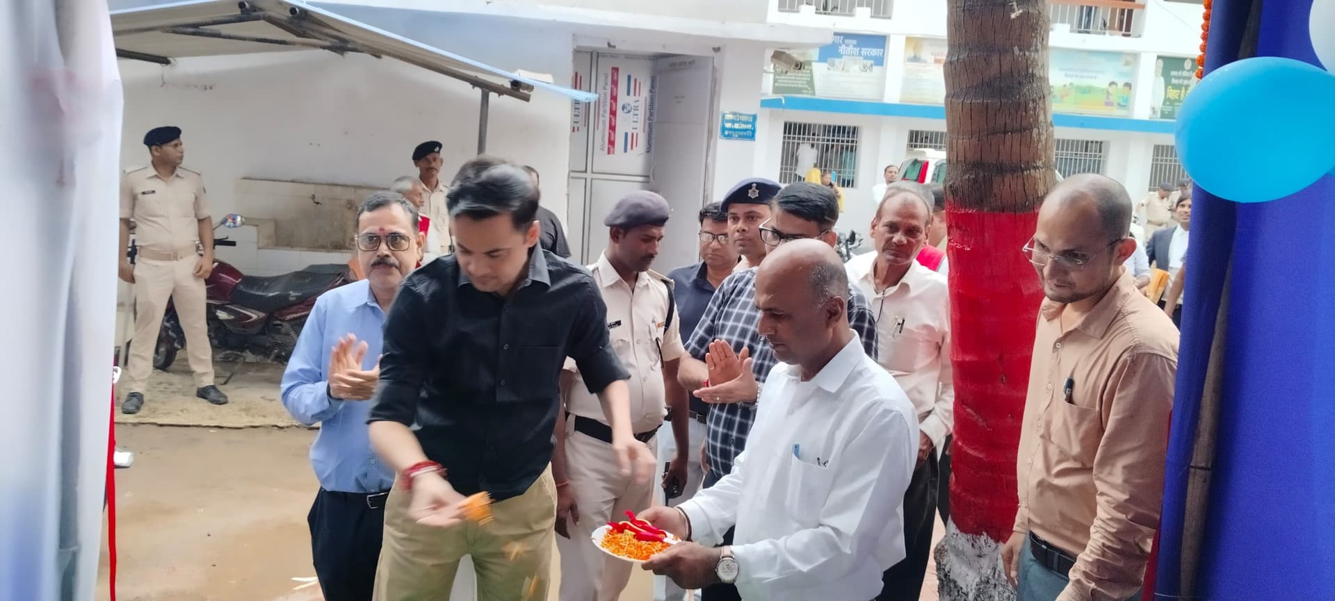Madhubani News : जिला स्तरीय विशेष सुविधा कैंप सुविधा का हुआ उद्घाटन