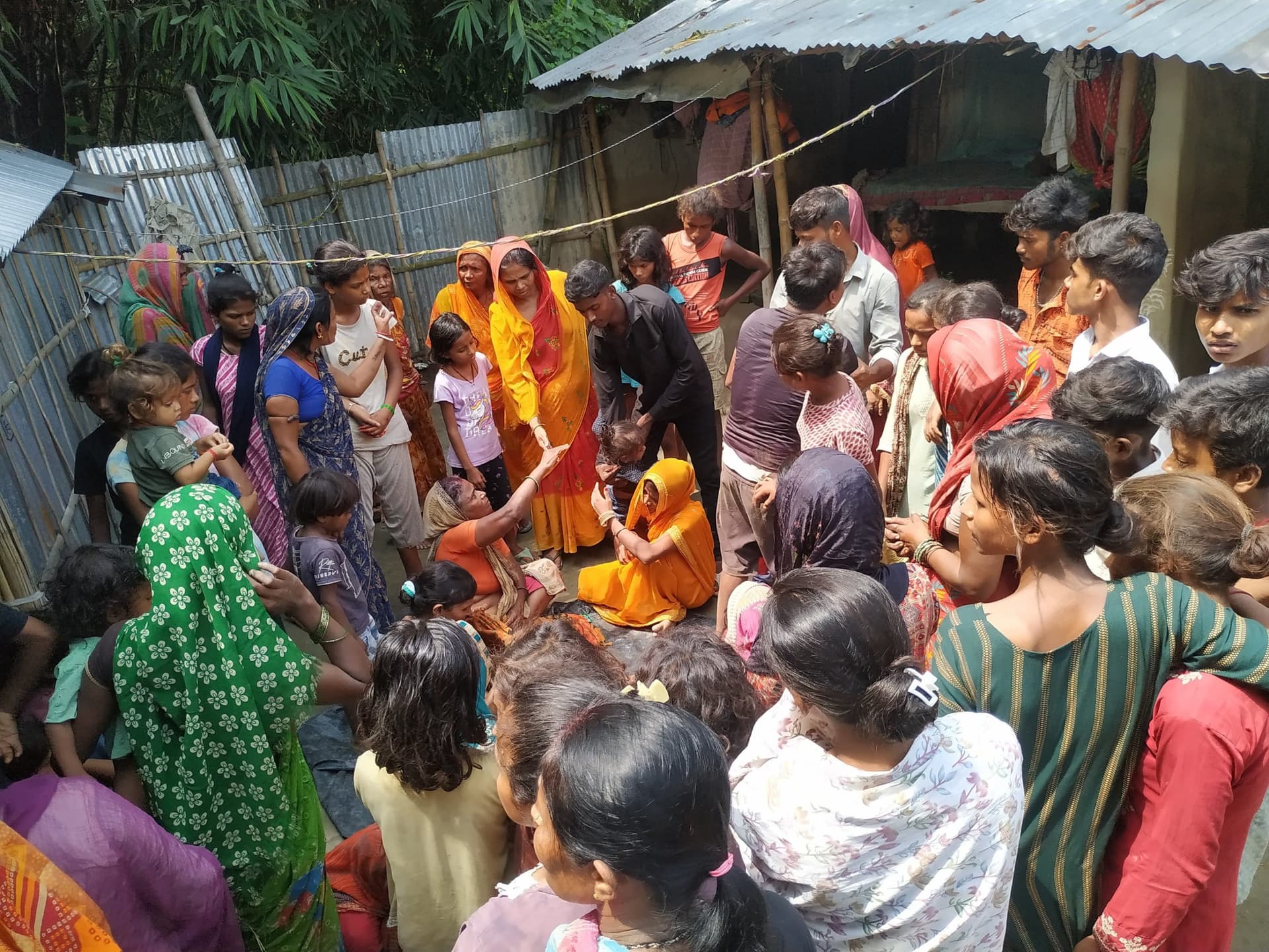 पोखर में डूबने से बच्ची की मौत, नानी के घर ठाढ़ी बस्ती आयी थी घूमने