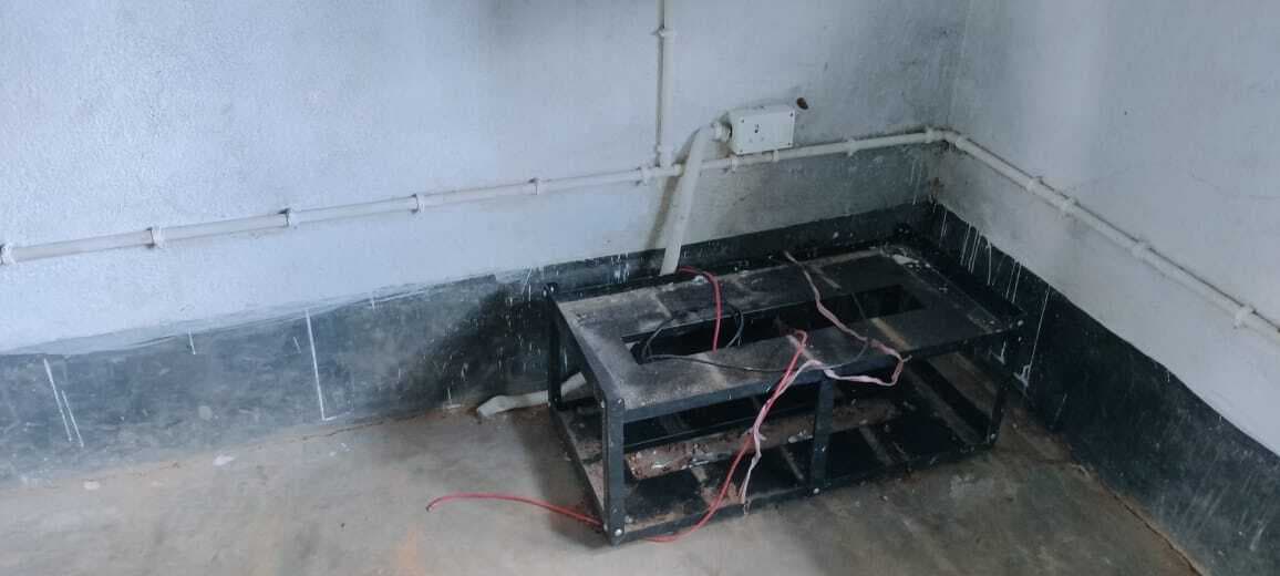 विद्यालय से दो बार हुई चोरी, हजारों के उपकरण गायब